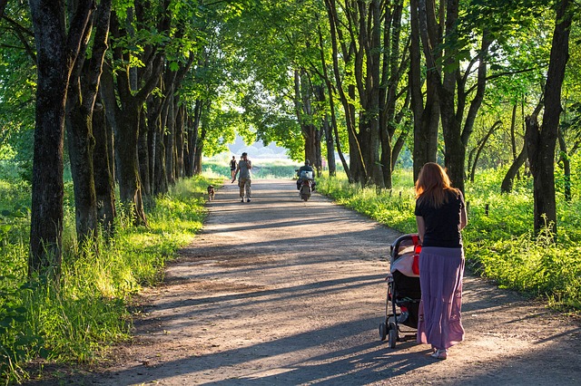 passeggino nel parco