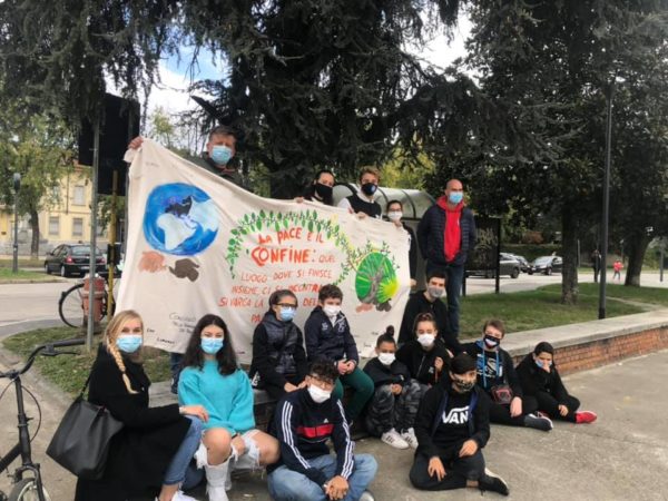 Colori naturali, inchiostri e miniature - laboratori all'Abbazia di  Chiaravalle - Koinè Cooperativa Sociale