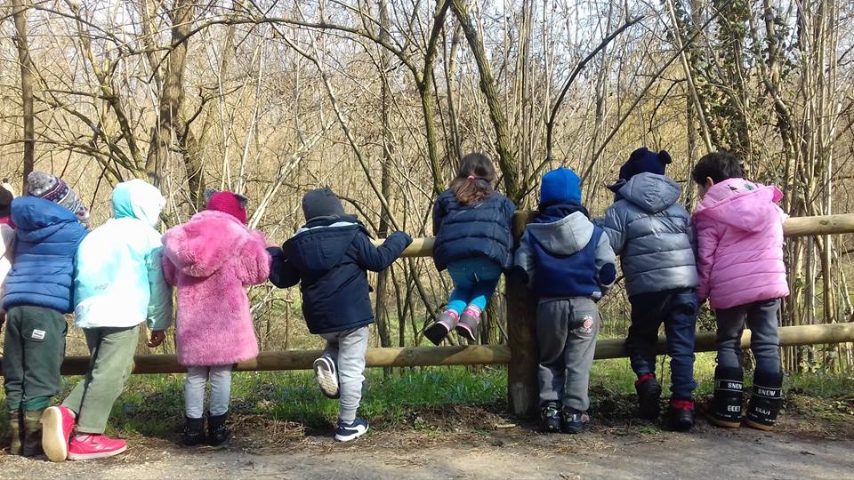 bambini al parco lura